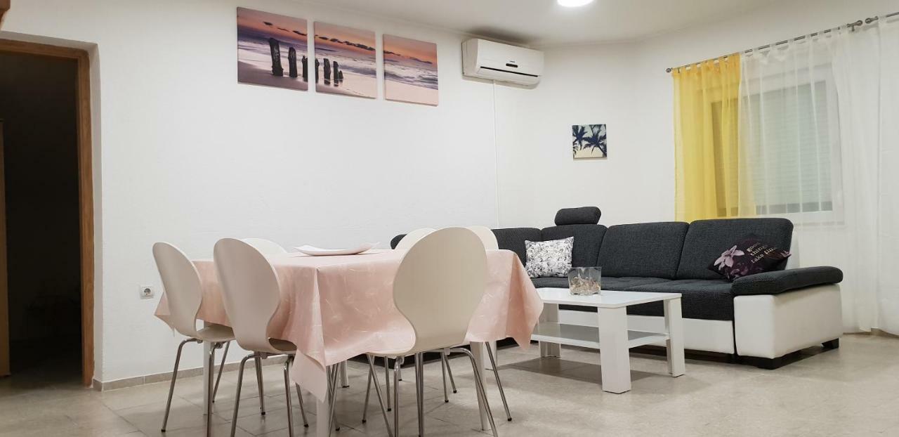 Apartma Jelka Novigrad (Istria) Exterior foto